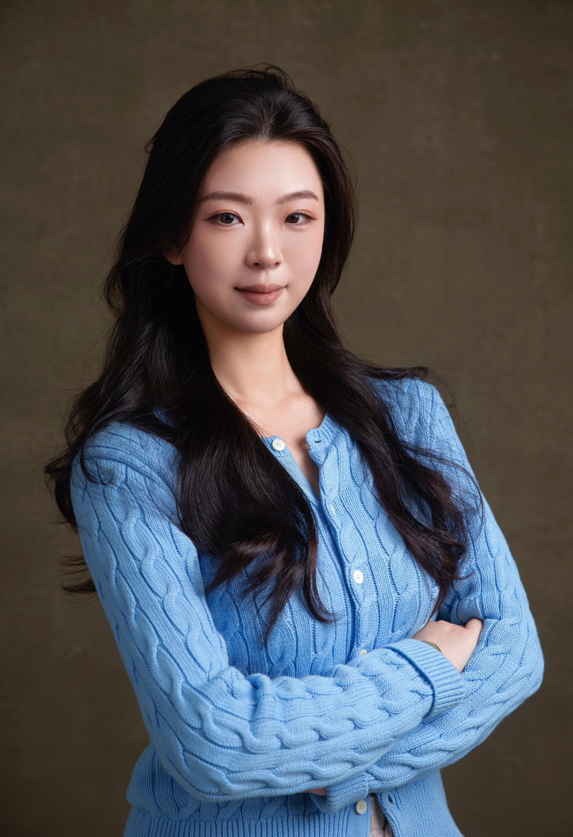 TITAN Women In Business and Leadership Awards Winner - Yao Haiwen gallery
