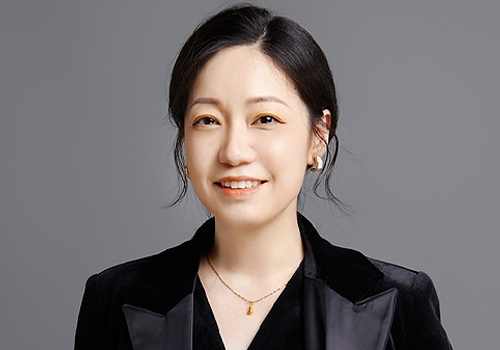 TITAN Women In Business and Leadership Awards Winner - Shanghai Easybiotech Co.,Ltd. - Woman Leadership of the Year